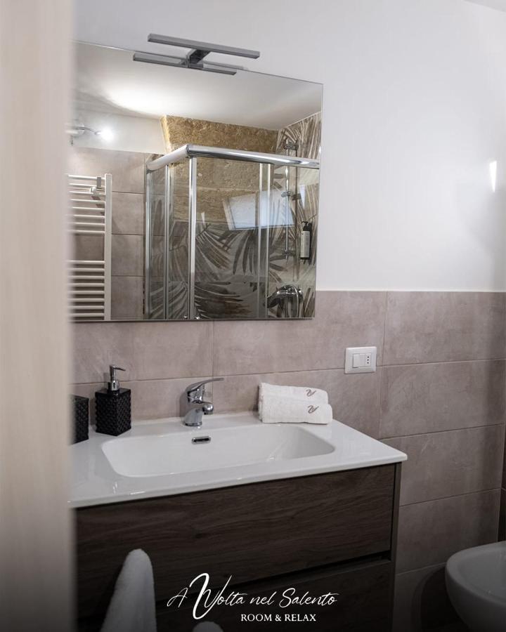 Avvolta Nel Salento - Room & Relax 토르치아롤로 외부 사진